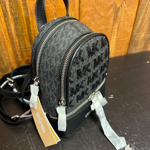 Michael Kors Signature Rhea Extra Small Backpack - Black - Picture 4 of 6